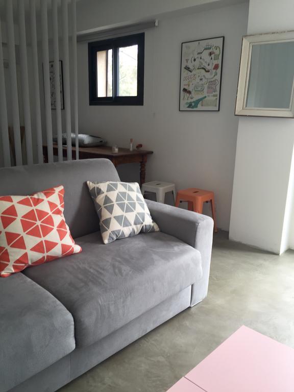Le Gite Des Cadieres Apartment Evenos Exterior foto