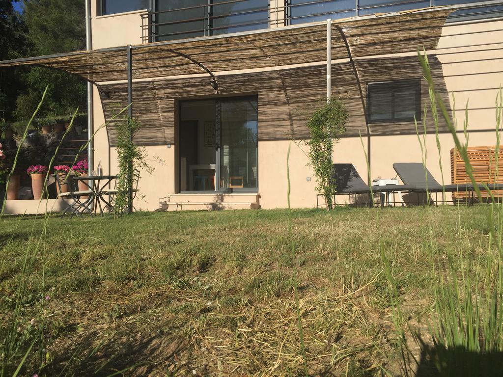 Le Gite Des Cadieres Apartment Evenos Exterior foto
